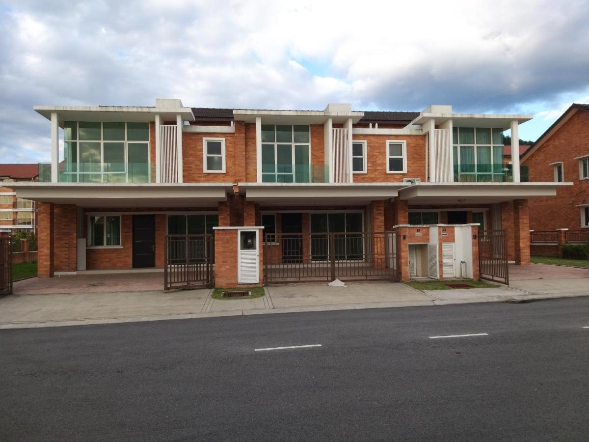 Goodview Vacation Homestay @Kajang Bagian luar foto